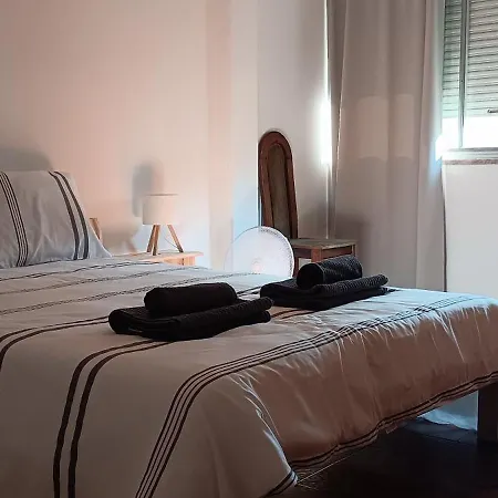 Проживание в семье Carriche 1 *